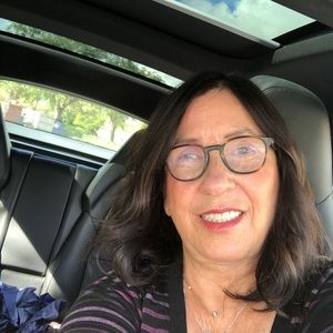 Meet your Posher, Diana